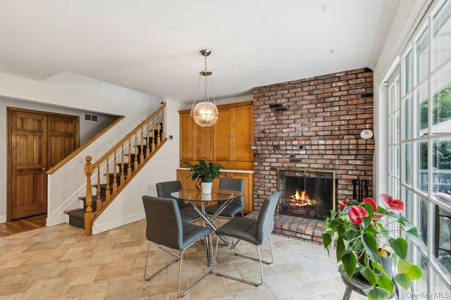27 Delaware Avenue, Jericho, NY 11753