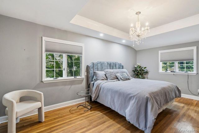 27 Delaware Avenue, Jericho, NY 11753