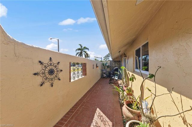 180 Harrison RD # G4, Naples, FL 34112