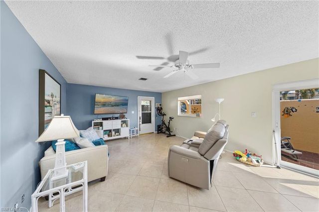 180 Harrison RD # G4, Naples, FL 34112