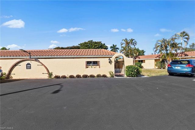 180 Harrison RD # G4, Naples, FL 34112