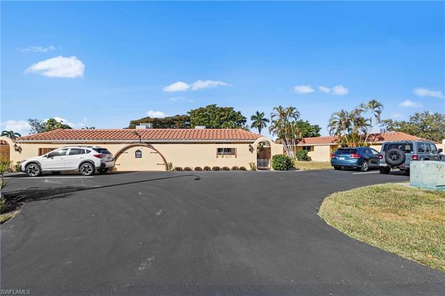 180 Harrison RD # G4, Naples, FL 34112