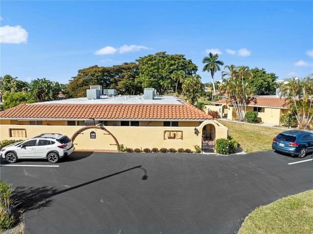 180 Harrison RD # G4, Naples, FL 34112