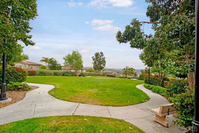 4670 Meadow Dr, Carlsbad, CA 92010