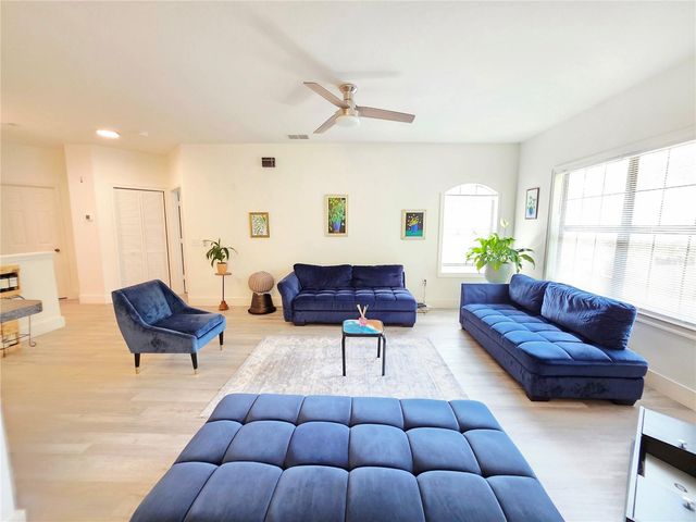 2171 PORTOFINO PLACE 27-2725, Palm Harbor, FL 34683