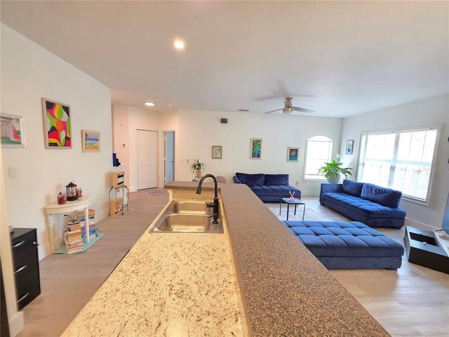 2171 PORTOFINO PLACE 27-2725, Palm Harbor, FL 34683