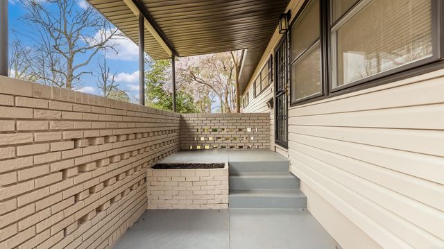 22 Lamont Drive, Little Rock, AR 72209