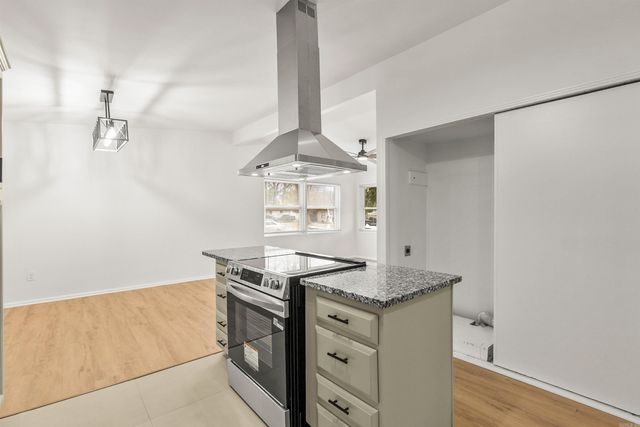 22 Lamont Drive, Little Rock, AR 72209