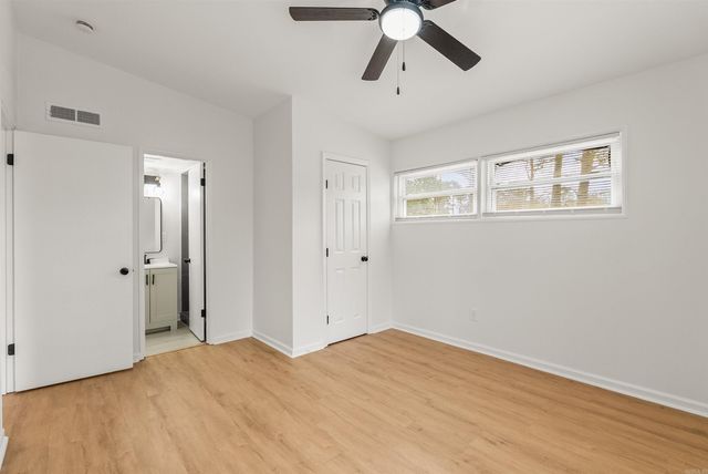 22 Lamont Drive, Little Rock, AR 72209