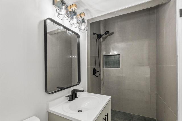 22 Lamont Drive, Little Rock, AR 72209