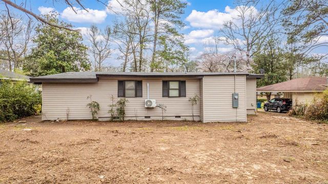 22 Lamont Drive, Little Rock, AR 72209