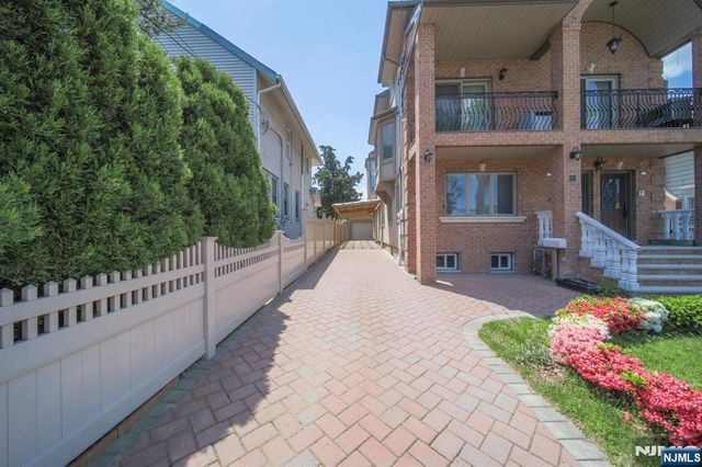 72 Brinkerhoff Terrace, Palisades Park, NJ 07650