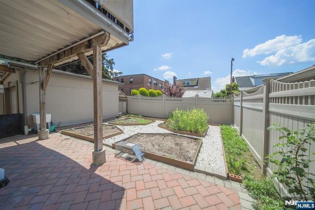 72 Brinkerhoff Terrace, Palisades Park, NJ 07650