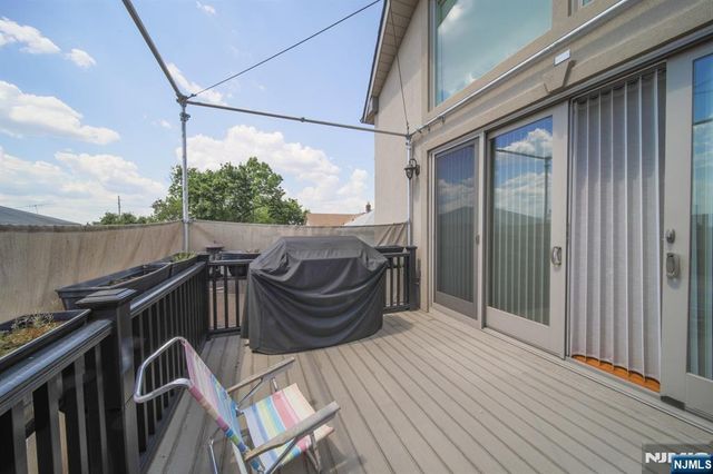 72 Brinkerhoff Terrace, Palisades Park, NJ 07650