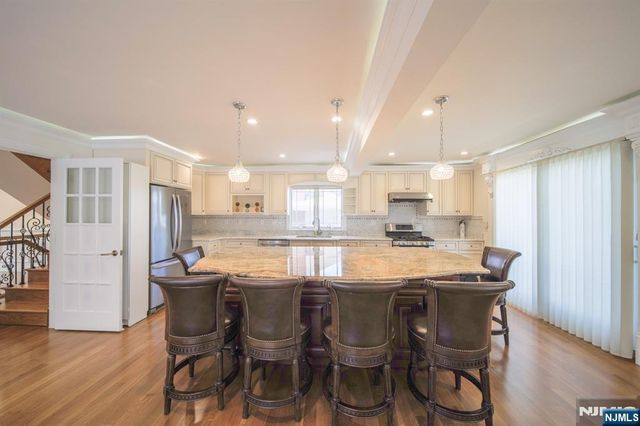 72 Brinkerhoff Terrace, Palisades Park, NJ 07650