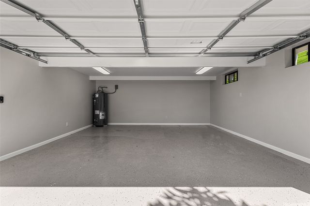 427 Kekupua Street, Honolulu, HI 96825