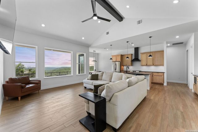 819 Pr 2775, Mico, TX 78056
