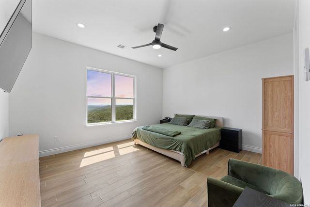819 Pr 2775, Mico, TX 78056