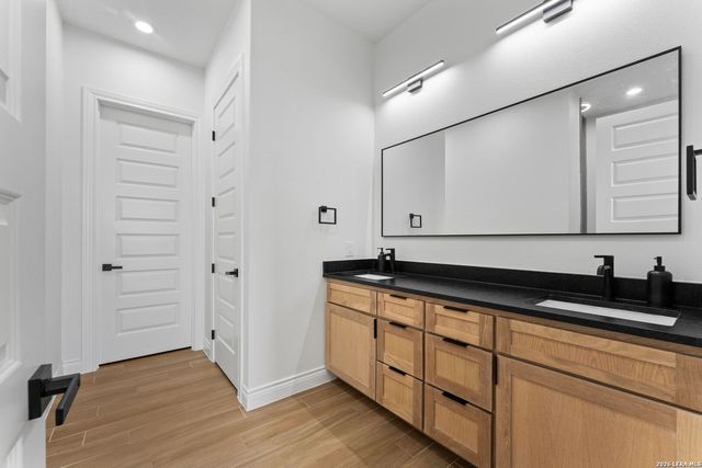 819 Pr 2775, Mico, TX 78056