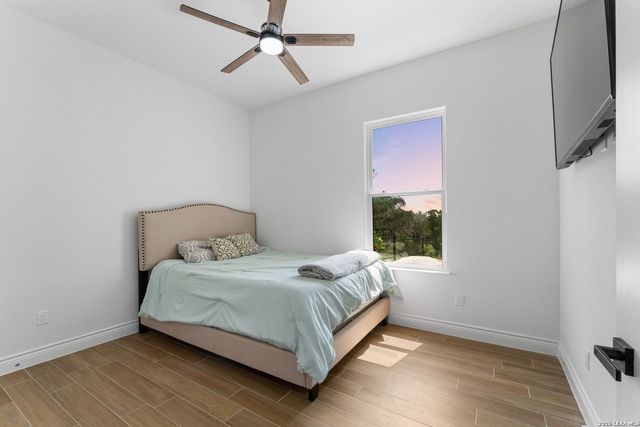 819 Pr 2775, Mico, TX 78056