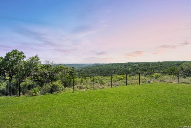 819 Pr 2775, Mico, TX 78056