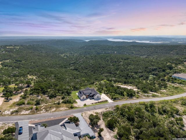 819 Pr 2775, Mico, TX 78056