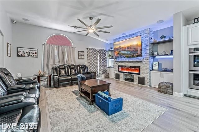 10429 Loma Portal Avenue, Las Vegas, NV 89166