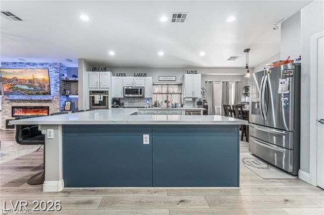 10429 Loma Portal Avenue, Las Vegas, NV 89166