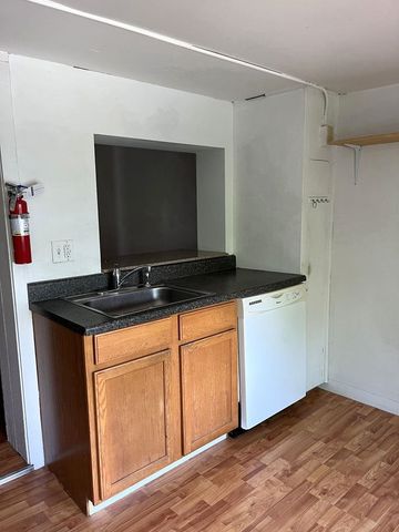 154 Main Street, Winooski, VT 05404