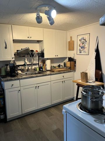 154 Main Street, Winooski, VT 05404