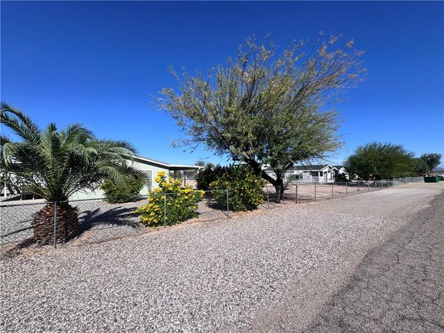 5455 E Coconino Drive, Topock, AZ 86436