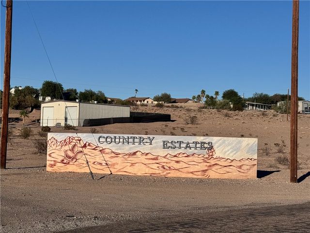 5455 E Coconino Drive, Topock, AZ 86436