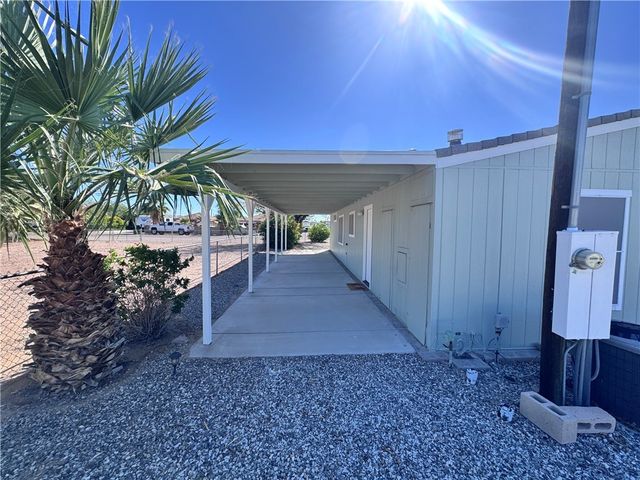 5455 E Coconino Drive, Topock, AZ 86436