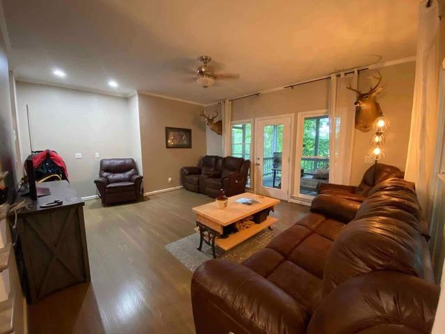 4005 S Apple Valley Road, Commerce, GA 30529