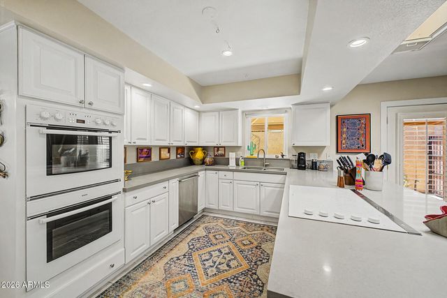 7243 E MONTEBELLO Avenue, Scottsdale, AZ 85250