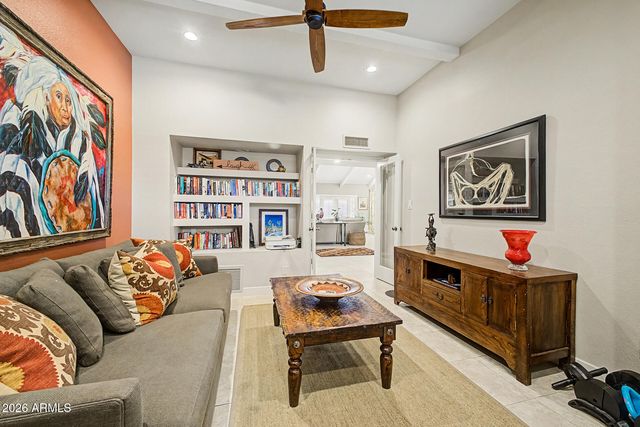 7243 E MONTEBELLO Avenue, Scottsdale, AZ 85250
