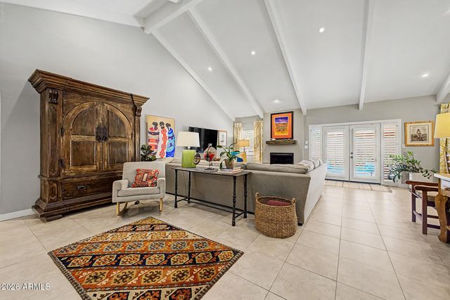 7243 E MONTEBELLO Avenue, Scottsdale, AZ 85250