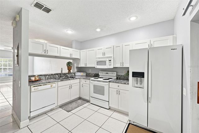 29924 PLAYA DEL REY LANE, Wesley Chapel, FL 33543