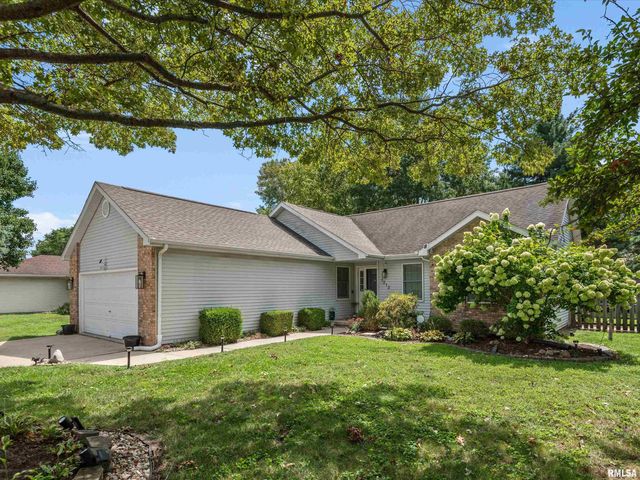 1212 Dani Lane, Springfield, IL 62712