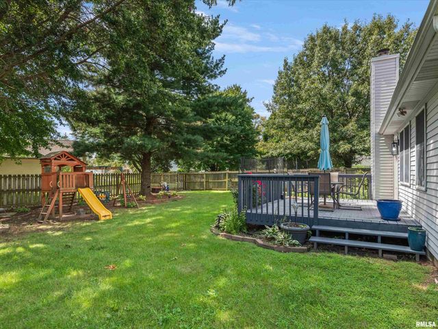 1212 Dani Lane, Springfield, IL 62712