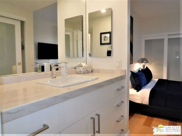 2345 S Cherokee Way 100, Palm Springs, CA 92264