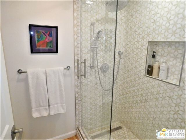 2345 S Cherokee Way 100, Palm Springs, CA 92264