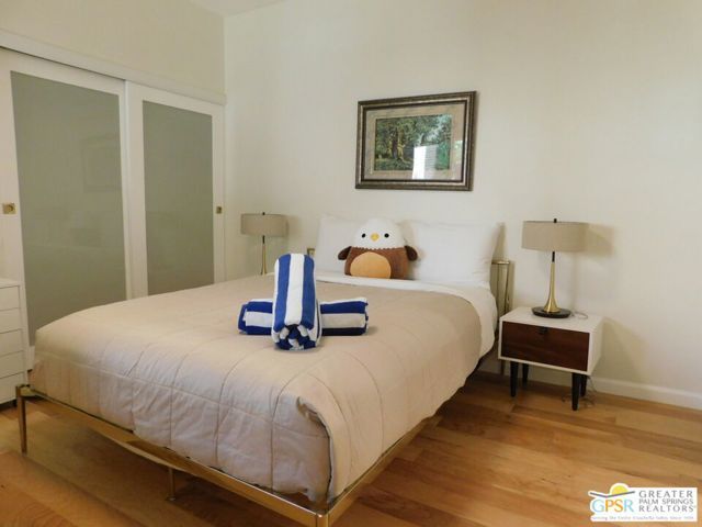 2345 S Cherokee Way 100, Palm Springs, CA 92264
