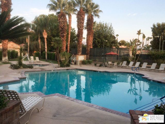 2345 S Cherokee Way 100, Palm Springs, CA 92264