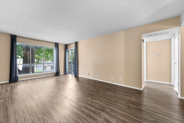 4859 Cedar Springs Road 241, Dallas, TX 75219