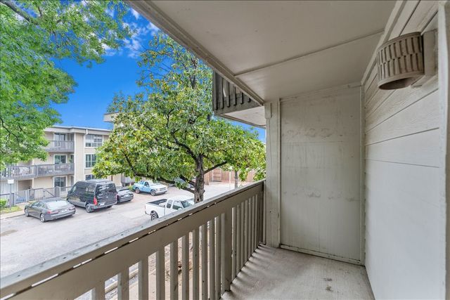 4859 Cedar Springs Road 241, Dallas, TX 75219