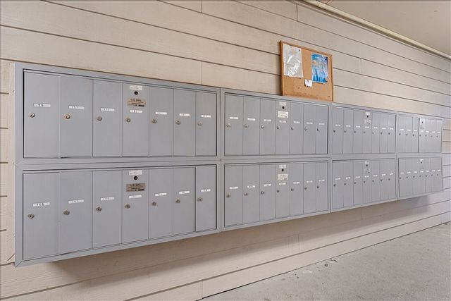 4859 Cedar Springs Road 241, Dallas, TX 75219