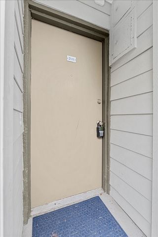 4859 Cedar Springs Road 241, Dallas, TX 75219