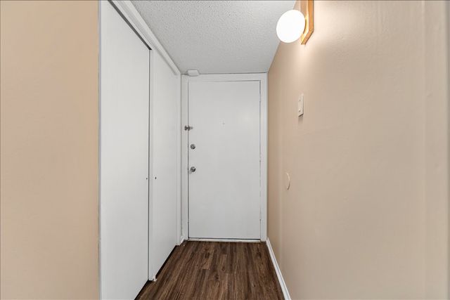 4859 Cedar Springs Road 241, Dallas, TX 75219