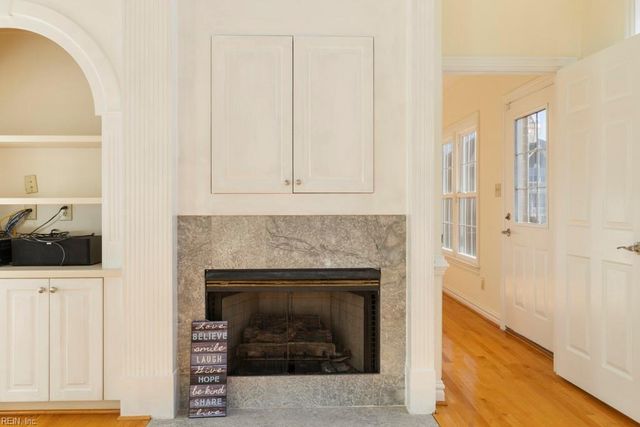 129 Avonlea DR, Chesapeake, VA 23322